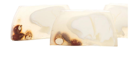 Tranche de savon à la glycérine végétale parfum Amande.